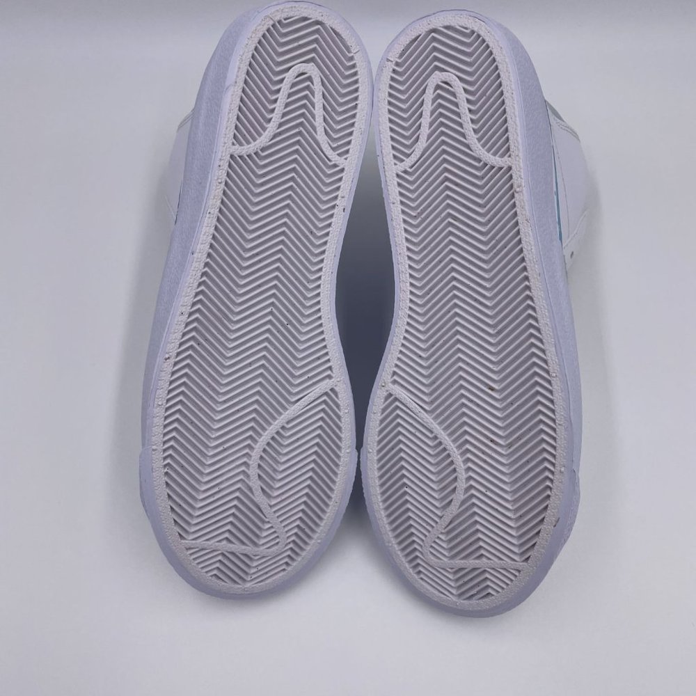 Nike Blazer Mid ' 77 White / Blue Womens Shoes - Picture 6 of 8